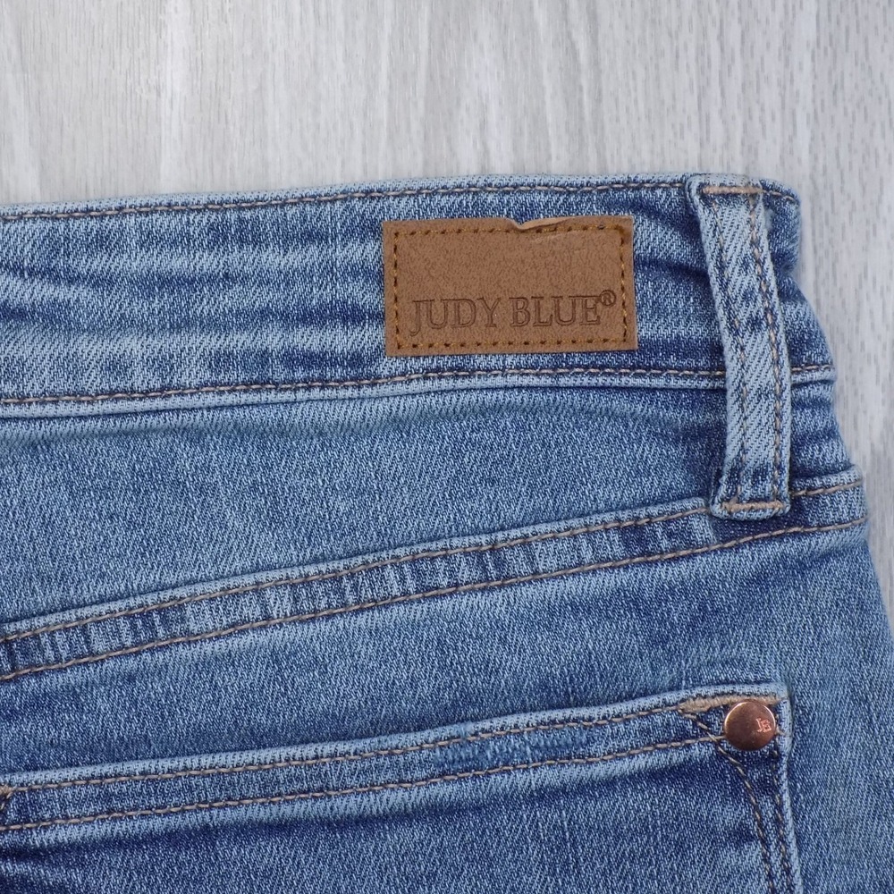 Judy Blue Slim Bootcut Jeans Womens 11/30 Blue High Rise Distressed Stretch EUC